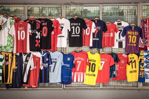 good place to buy soccer jerseys|websites that sell soccer jerseys.